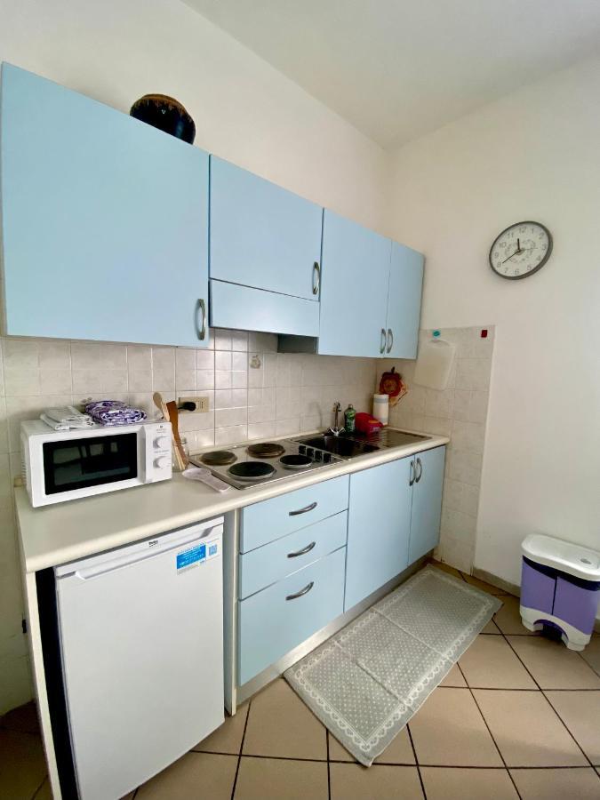 Apartment Tirreno Tirrenia Extérieur photo
