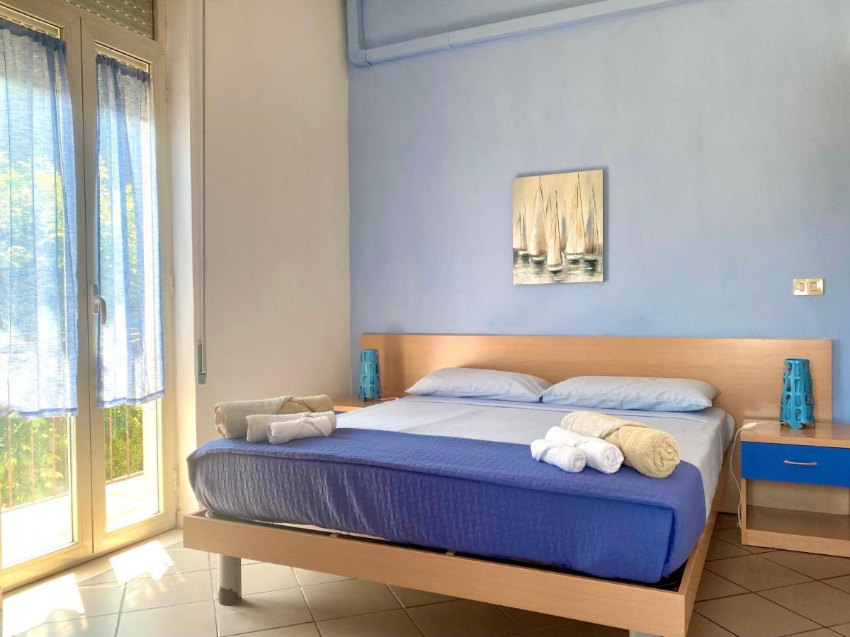 Apartment Tirreno Tirrenia Extérieur photo