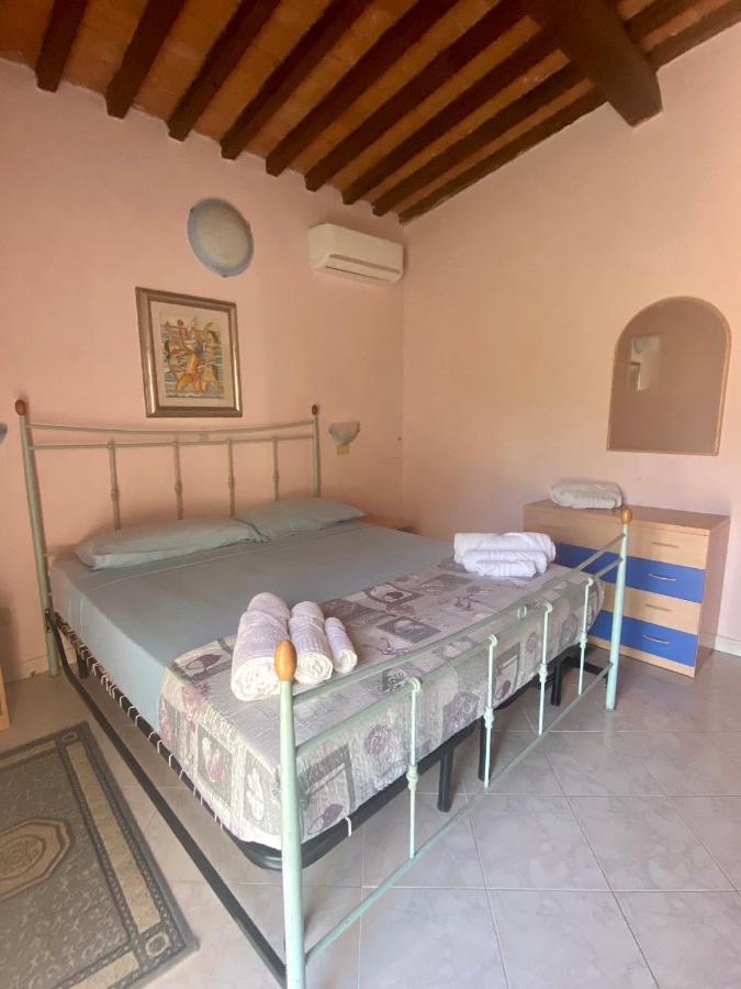 Apartment Tirreno Tirrenia Extérieur photo