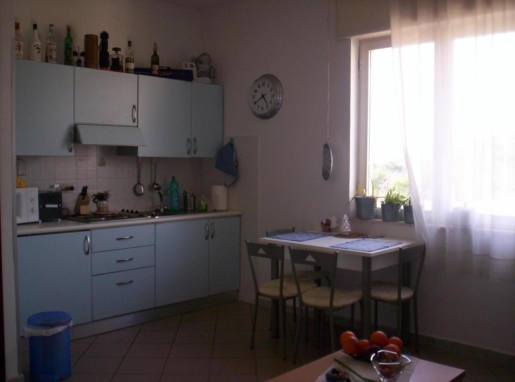 Apartment Tirreno Tirrenia Chambre photo