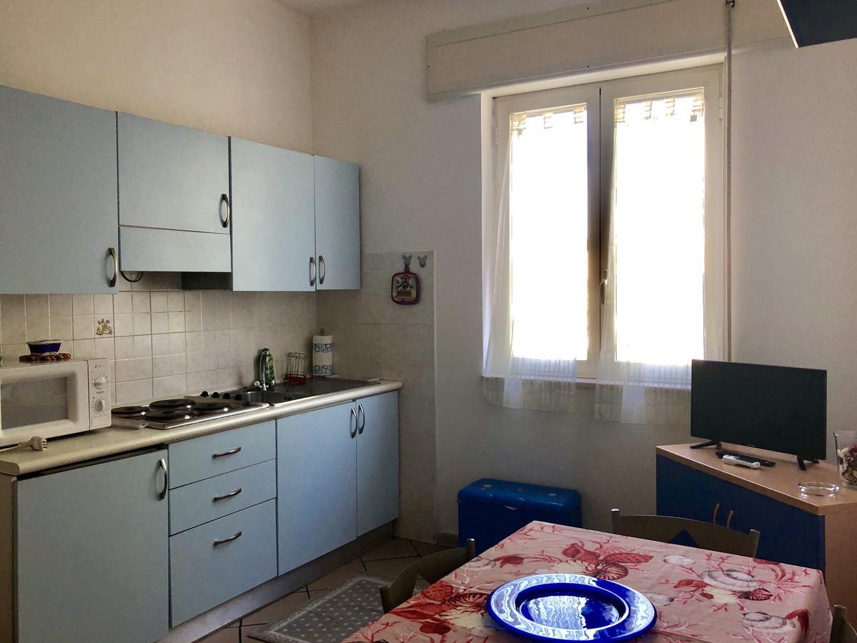 Apartment Tirreno Tirrenia Extérieur photo